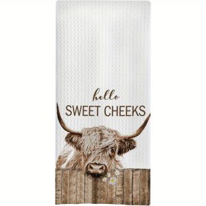 18x26 Inch Ultra-Soft Polyester Highland Cow Bathroom Towel, Funny Farmhouse Decorative Hand Towel, Machine Washable
