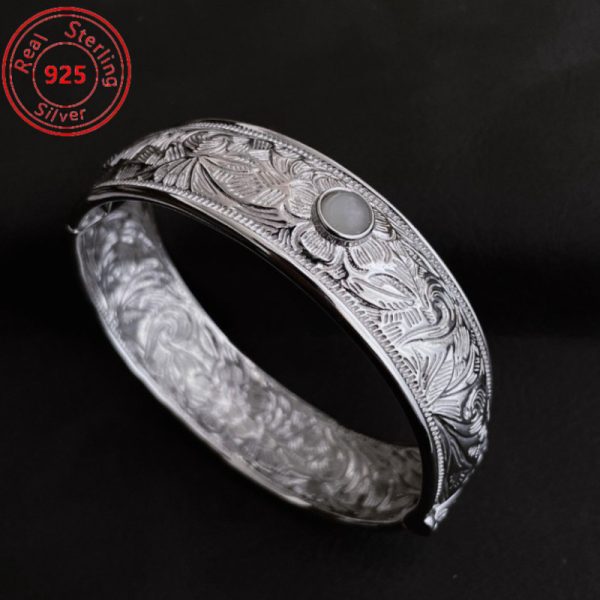 S925 Sterling Silvery Embossed Flower Wide-Face Bracelet - Niche Exquisite Style - Perfect for Everyday Wear And Parties - Perfect Gift for Mom And Girlfriend - Image 6