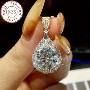 925 Silver Sparkling 5 Carat Moissanite Necklace Jewelry Jewelry Personalized Women's Fashion Pendant Necklace Everyday Dress Up Gift Anniversary Fashion Party Bachelorette Party Essential Christmas Gift With Gift Box
