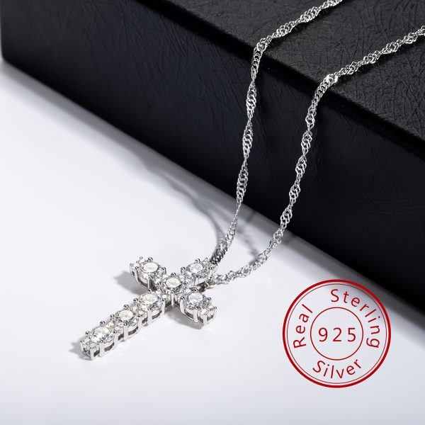 925 Silvery Moissanite Cross 4.0mm Main Stone 0.3CTx7 Sub-Stones 0.08CTx20 Total 2.26CT Pendant Necklace Approx. 3.88g Pendant Necklace Moissanite Jewelry D Color Ideal Cut Moissanite Necklace with Certificate for Men and Women - Image 3