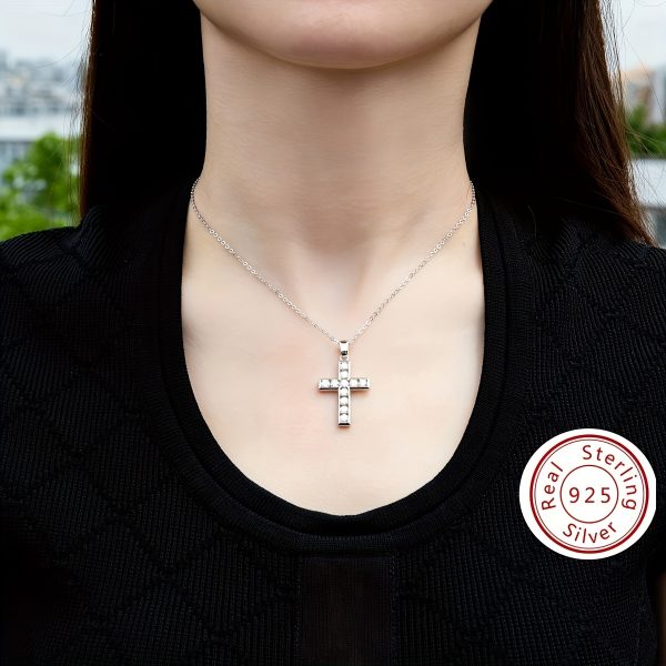 Sterling Silver Luminous 0.2ct*11pcs Moissanite Necklace Jewelry With Certificate Men Women Fashion Necklace Small Fragrance Bohemian Style For Wedding And Party Black Friday Halloween Gift Ideal Gift For Christmas With Gift Box - Image 3