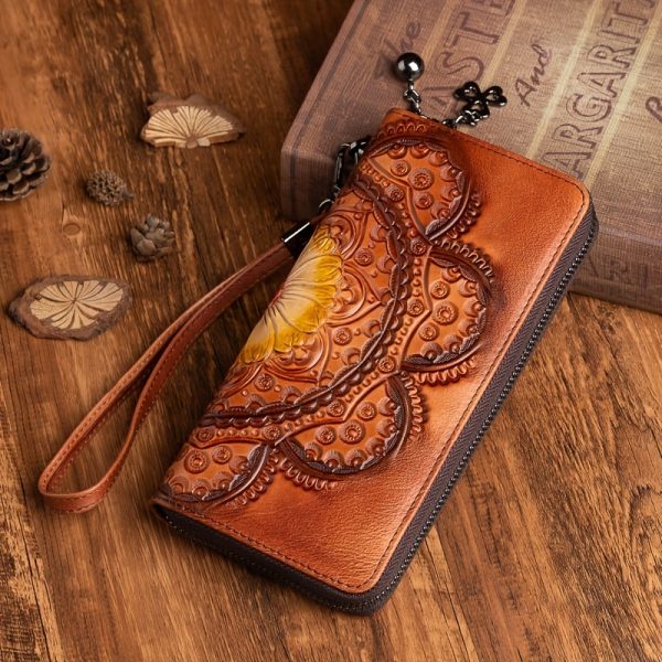 Planted Tanned Leather, Top Layer Cowhide, Genuine Leather, Women's Wallet, Mobile Phone Bag, Hand-held Bag, Embossed, Handmade, Hand-painted, Retro Style, Lightweight, Practical For Travel, Inner Compartment Made Of Top Layer Cowhide - Image 2
