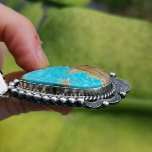 1pc Vintage Copper Turquoise Pendant Necklace, Fashion Jewelry for Women, Ideal for Anniversary, Birthday, Christmas Gift, and Party Soirees - No Feathers
