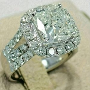 1pc Elegant 3.5 Carat Moissanite Ring, S925 Sterling Silver with Halo Diamond Setting - Ideal for Birthday, Halloween, Christmas Gifts for Men and Women