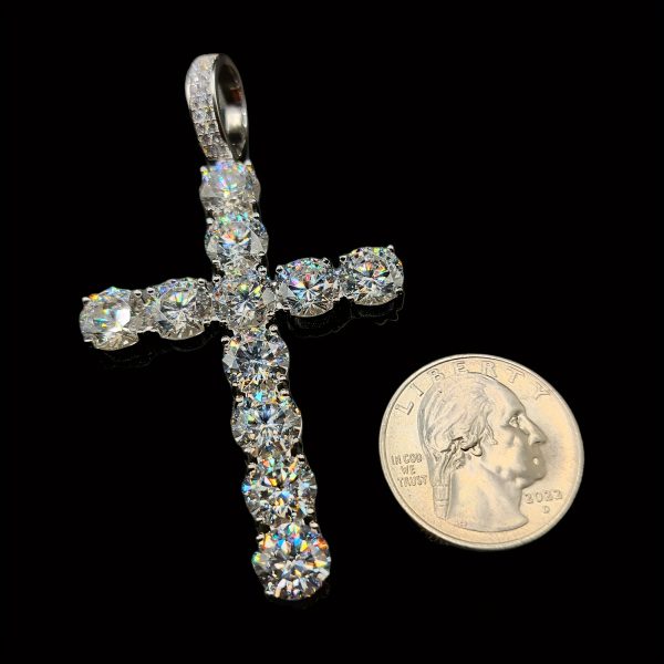 Moissanite 11ct 925 Sterling Silver Men'S Cross Pendant, Hypoallergenic Necklace Gift Your Lover And Friends, Suitable For Banquets, Parties, Luxury Pendants, Rapper - Image 3