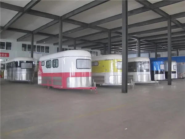 2 Horse Float Trailer Straight Load Horse Float 2 Horse Box Heavy Duty Two-horses Straight Horse Float Trailer - Image 15
