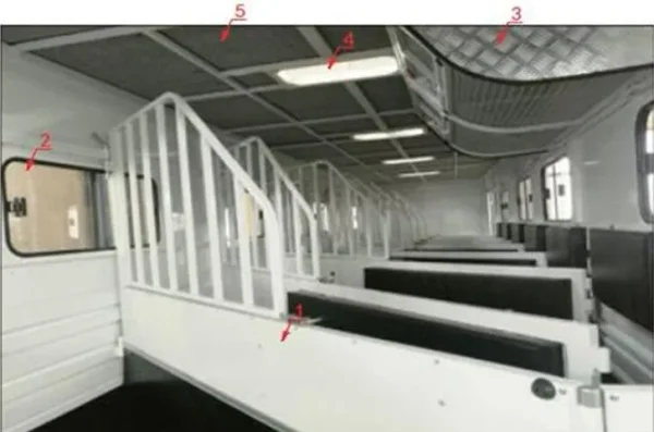 2023 Europe Standard 3 Horse Loading Trailer with Living Quarters Angle Horse Float Truck with ADR - Image 8