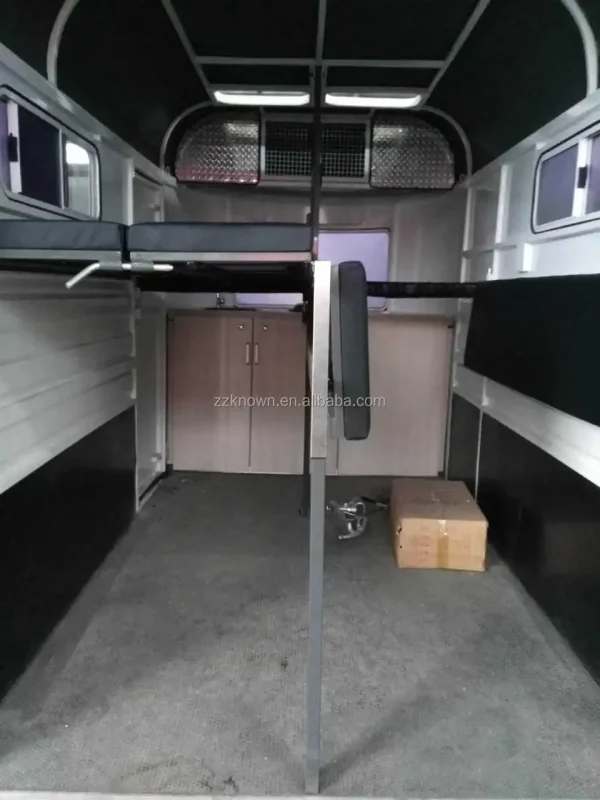 2023 Australian standard Horse Floats Trailer with CE Certification Customized Angle Straight Horses Truck Cart - Image 10