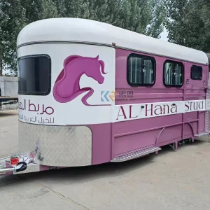 DOT CE Certified Three Horse Trailer Straight Load Standard with Living Area