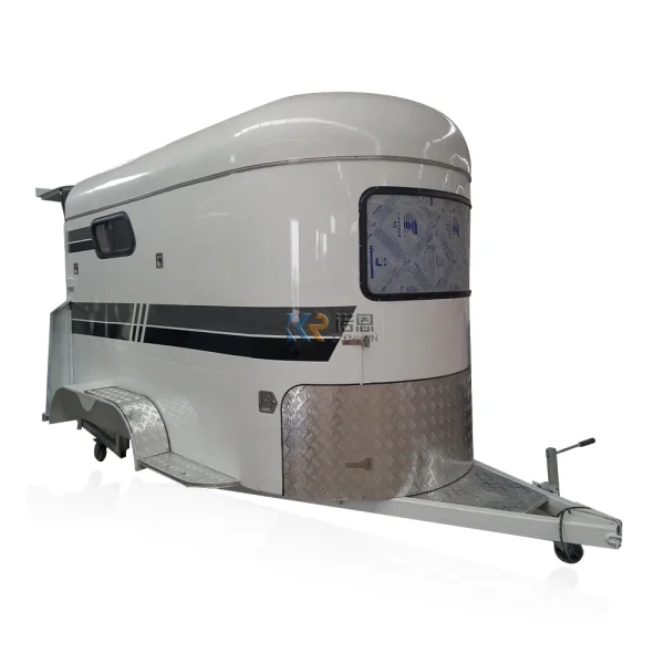 2023 European Standard 2 Horse Loading Trailer Economic Horses FoatingTowing Cart with Living Quarter - Image 3