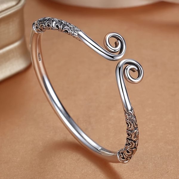 Vintage Solid Silver Bangle With 999 Sterling Silver, Weighing 30 Grams (1.05oz) - Image 2