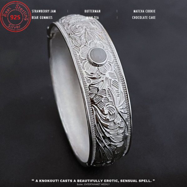S925 Sterling Silvery Embossed Flower Wide-Face Bracelet - Niche Exquisite Style - Perfect for Everyday Wear And Parties - Perfect Gift for Mom And Girlfriend - Image 4
