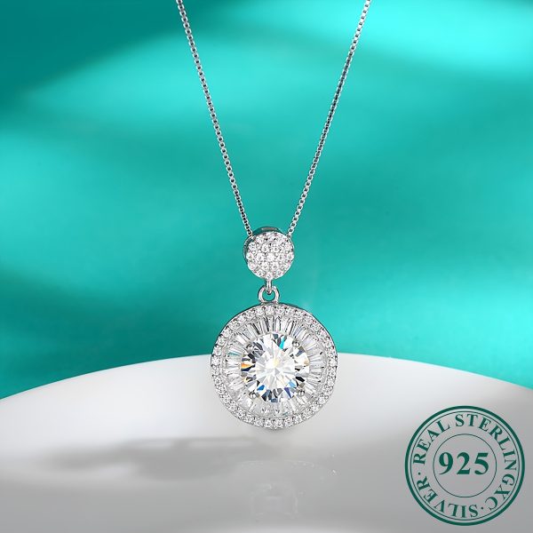 1pc Seiko Electroplated 18k Gold Plated 925 Sterling Silvery, Weight 5.5g, Main Stone: 2 Carat Moissanite Full Round Bottom Style Women's Fashion Pendant Necklace Suitable for Engagement, Marriage, Confession, Gift for Friends, Lovers, Family, Fashion Par - Image 3