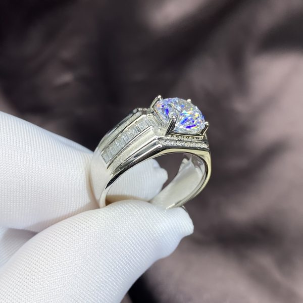 1pc of 925 Sterling Silvery Ring with GRA Certification, D Color VVS1, Classic Matte Finish, 3 Carat Men'S Moissanite Ring. - Image 3
