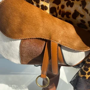 True Horse Hair Saddle Bag 2024 New Women's Bag Single Shoulder Diagonal Straddle Horse Leather Gun Bag Riveted Wide Shoulder St